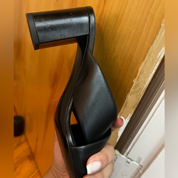 Saint Laurent Paris Black Patent Leather cross sandals slide - Picture 5 of 7